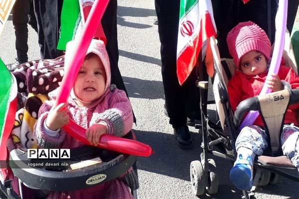 حضور دهه هشتادی‌ها در راهپیمایی 22 بهمن - زاهدان
