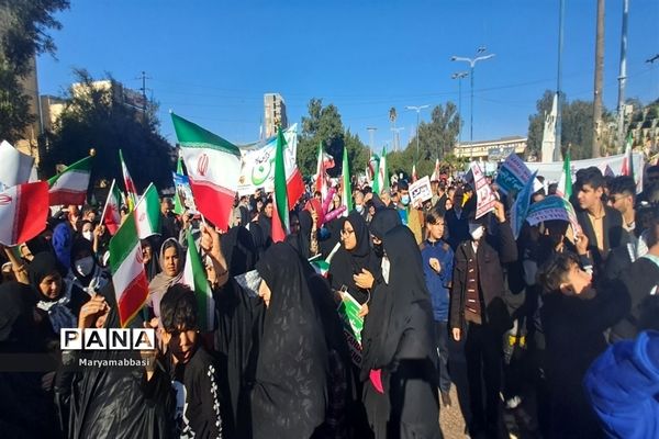 برپایی غرفه سازمان دانش‌آموزی بمناسبت 22 بهمن در اهواز