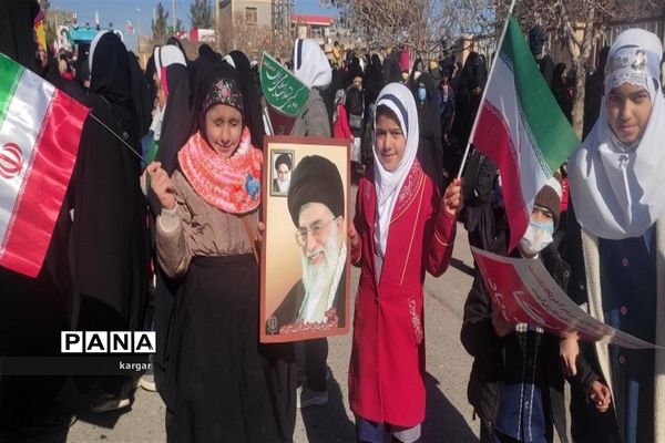 راهپیمایی 22 بهمن شهرستان درمیان