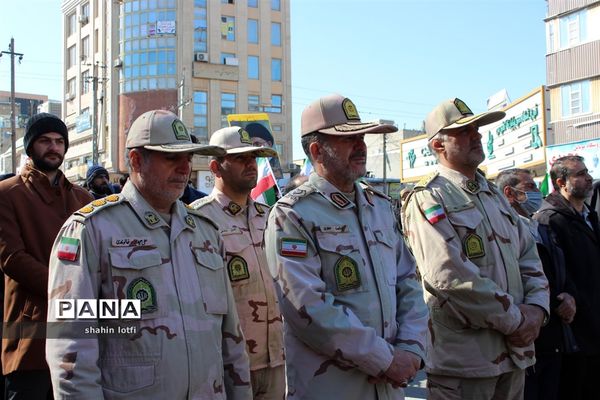 راهپیمایی مردم کرمانشاه در مراسم 22 بهمن
