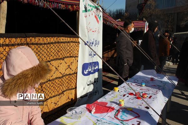راهپیمایی مردم کرمانشاه در مراسم 22 بهمن