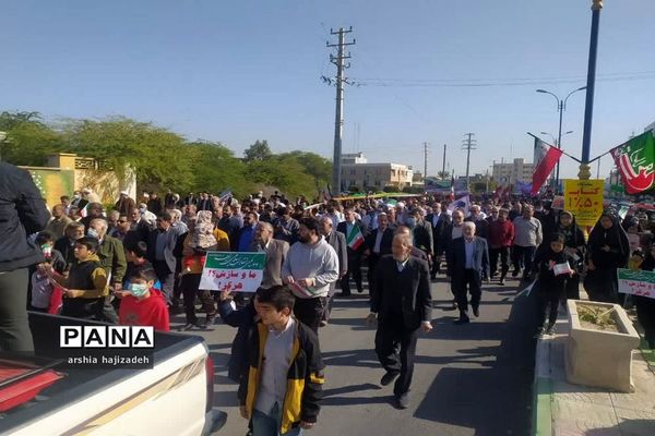 راهپیمایی 22 بهمن در گناوه