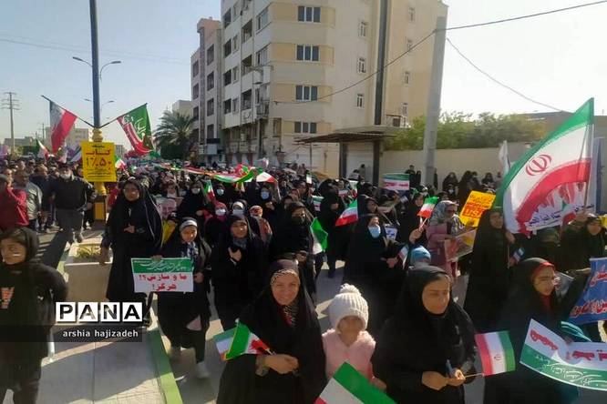 راهپیمایی 22 بهمن در گناوه