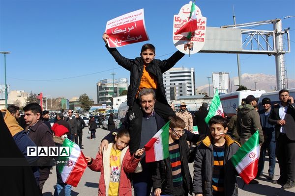 راهپیمایی 22 بهمن در کرمانشاه