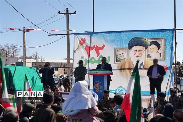 حضور پر شور مردم شهرستان مهریز در راهپیمایی ۲۲ بهمن