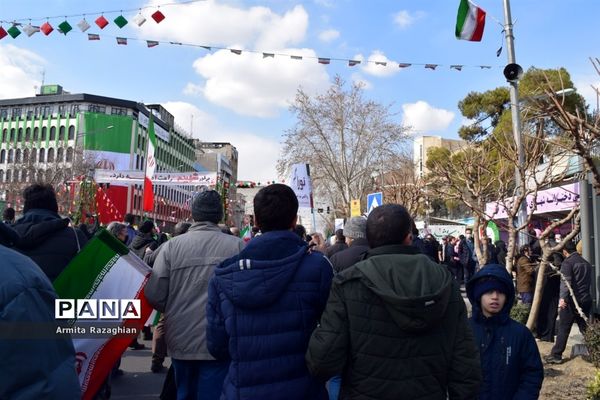 راهپیمایی ۲۲ بهمن