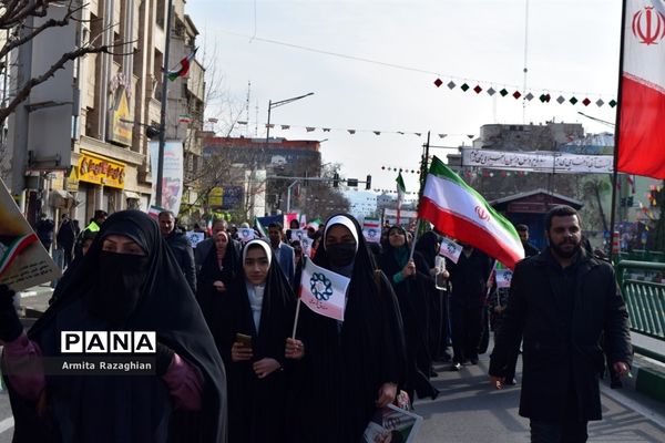 راهپیمایی ۲۲ بهمن