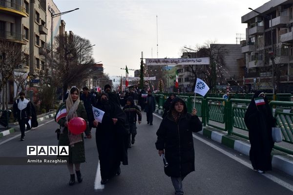راهپیمایی ۲۲ بهمن