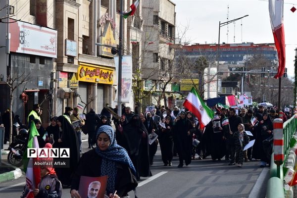 برگزاری راهپیمایی ۲۲ بهمن، از میدان انقلاب اسلامی تا میدان آزادی تهران