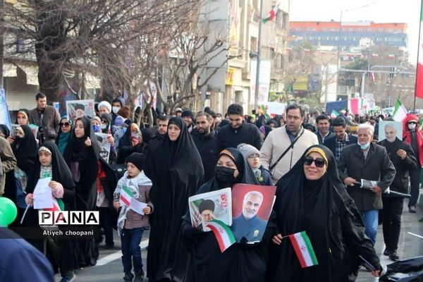 حضور حماسی مردم انقلابی در چهل و چهارمین سالگرد پیروزی انقلاب اسلامی