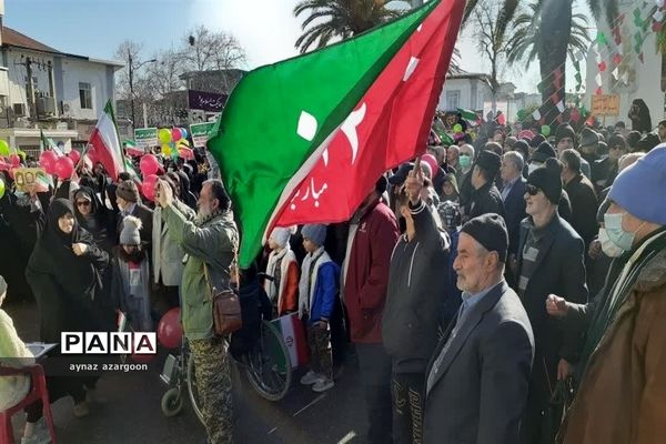 حضور مردم قائمشهر در راهپیمایی ۲۲ بهمن