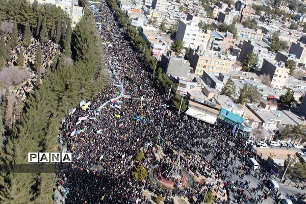 عکس هوایی از مراسم راهپیمایی 22بهمن در بیرجند