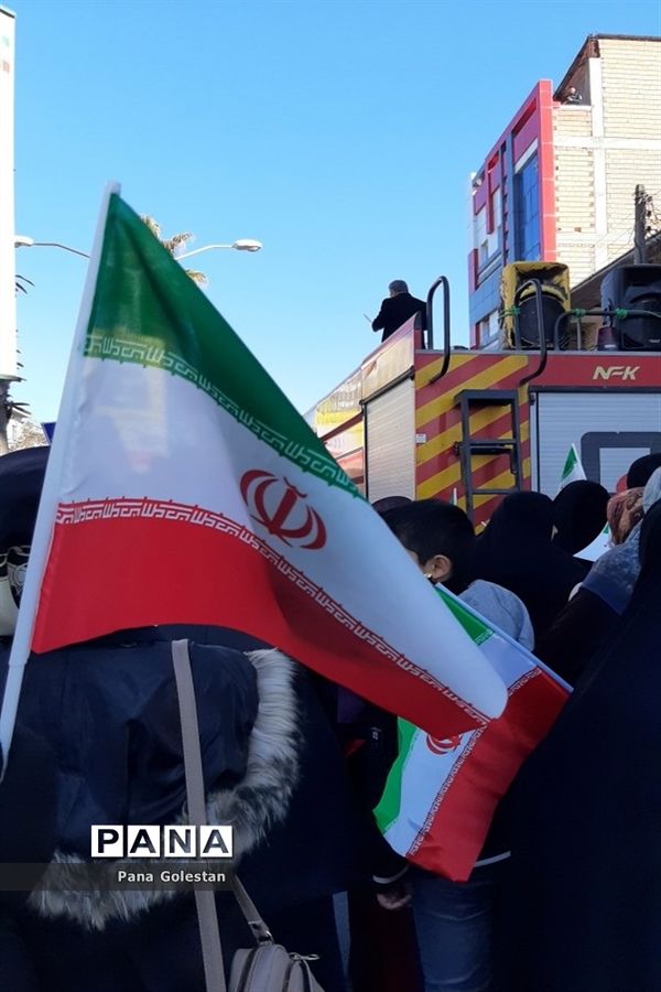 راهپیمایی بیست و دو بهمن در شهرستان بندر ترکمن
