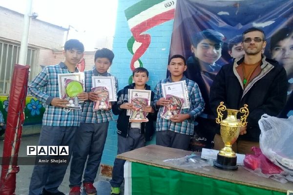 فینال مسابقات فوتسال جام انقلاب در آموزشگاه شیخ جنید شهرستان پیشوا
