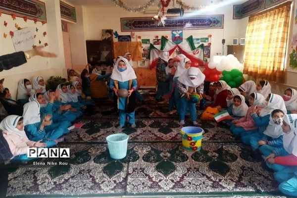 جشنواره بازی‌های گروهی درآموزشگاه مکتب‌الاحرار اسلامشهر