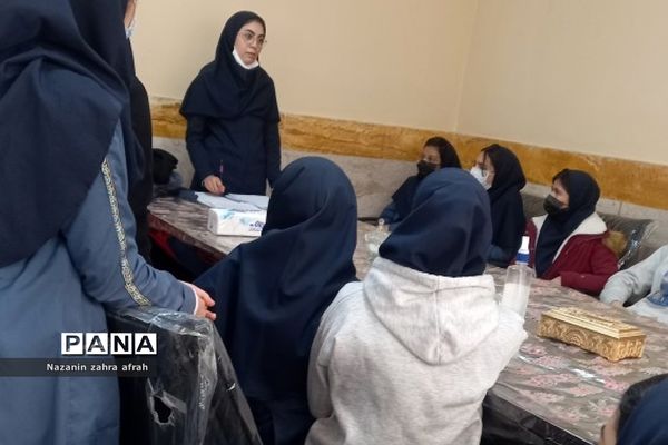 برگزاری جلسات شورای دانش‌آموزی در  مدارس رودهن