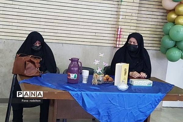 برگزاری مراسم پاسداشت زبان و ادبیات فارسی در دبستان پسرانه سما یک رودهن