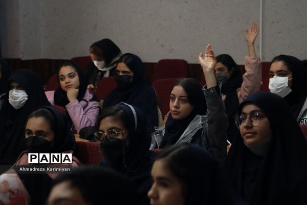 آغاز دوره آموزش پنج هزار نفری خبرنگاری در استان فارس