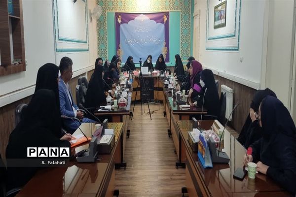 برپایی اولین نشست اعضای مجلس دانش‌آموزی ناحیه یک یزد