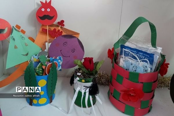 برگزاری نمایشگاه دست‌سازه‌ها در مدارس ابتدایی رودهن