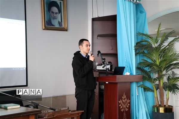 برگزاری سمینار آشنایی با نظام آموزشی مدارس تطبیقی و بین الملل تهران