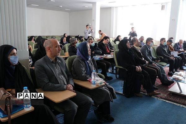 برگزاری سمینار آشنایی با نظام آموزشی مدارس تطبیقی و بین الملل تهران