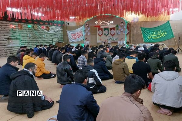 بازدید از مناطق جنگی