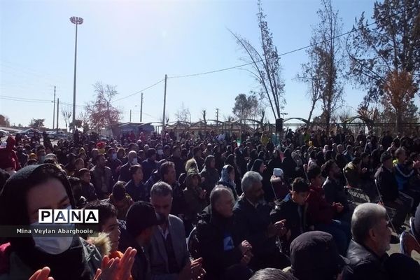 همایش بزرگ پیاده‌روی خانوادگی درشهرستان پیشوا