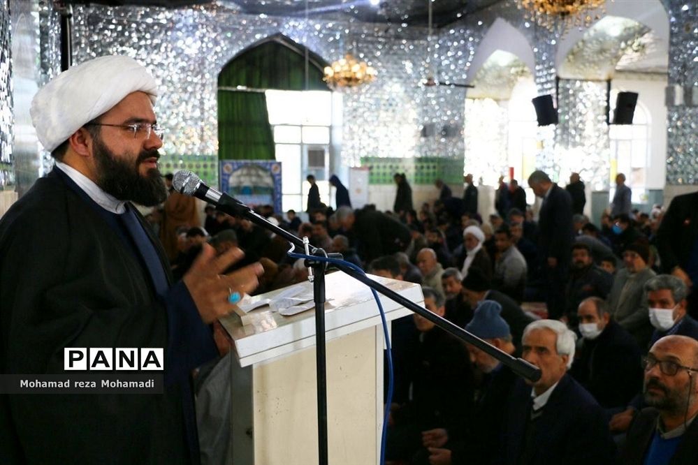 برگزاری نماز جمعه در کاشمر