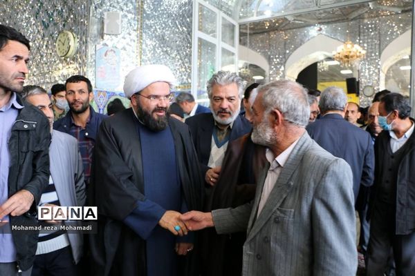 برگزاری نماز جمعه در کاشمر