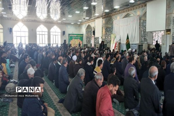 برگزاری نماز جمعه در کاشمر