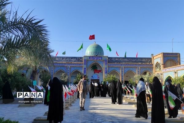 حضور دانش‌آموزان دختر دبیرستانی ناحیه 3 در راهیان نور دانش‌آموزی