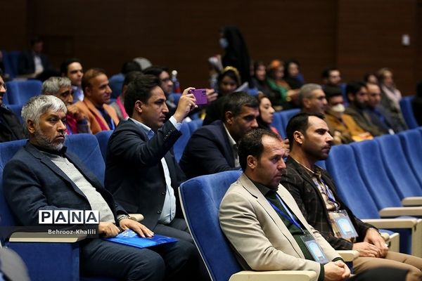 نخستین همایش ملی راهبران اشتغال کمیته امداد