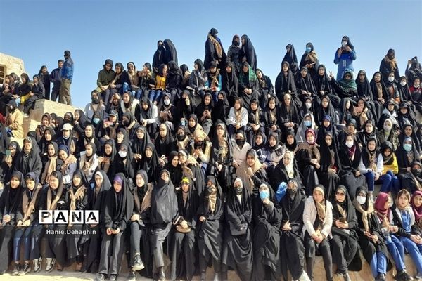 اختتامیه سفر زائران راهیان‌نور دانش‌آموزان پاکدشتی