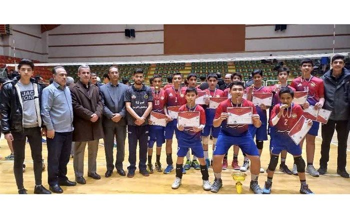 مسابقات والیبال قهرمانی نونهالان استان آذربایجان‌شرقی پایان یافت