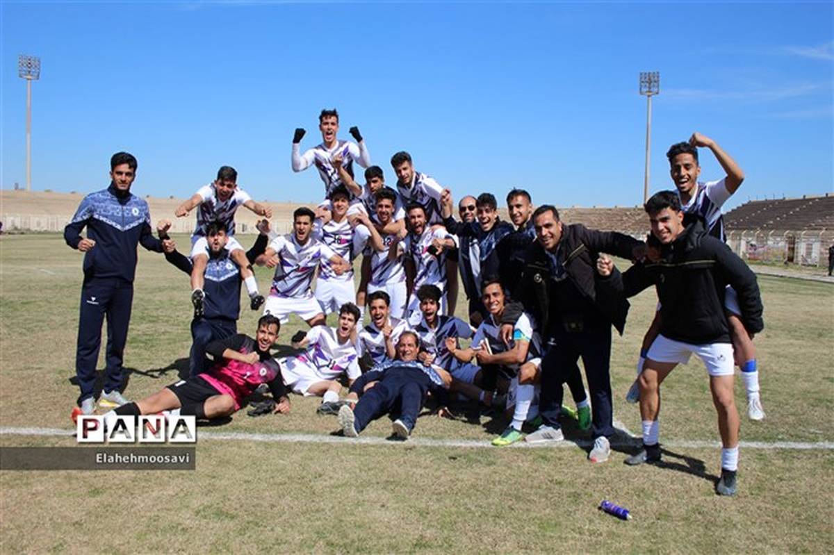 اصفهان و مازندران فینالیست‌های مسابقات دانش‌آموزی فوتبال کشوری شدند