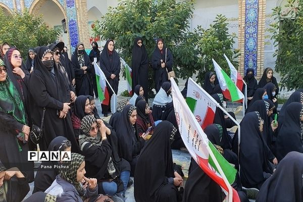 حضور دانش‌آموزان پیشوایی در راهیان نور دانش‌آموزی