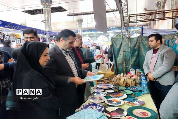 نمایشگاه هفته مشاغل در گلستان