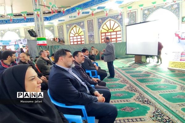 نمایشگاه هفته مشاغل در گلستان
