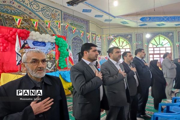 نمایشگاه هفته مشاغل در گلستان