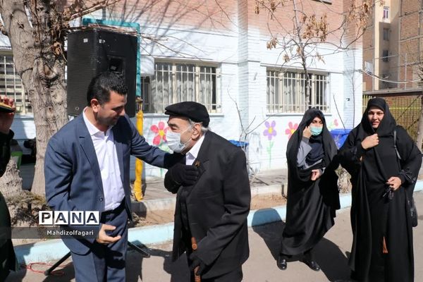 آیین نام‌گذاری آموزشگاه ابتدایی شهید امیر حسین بوربور عظیمی