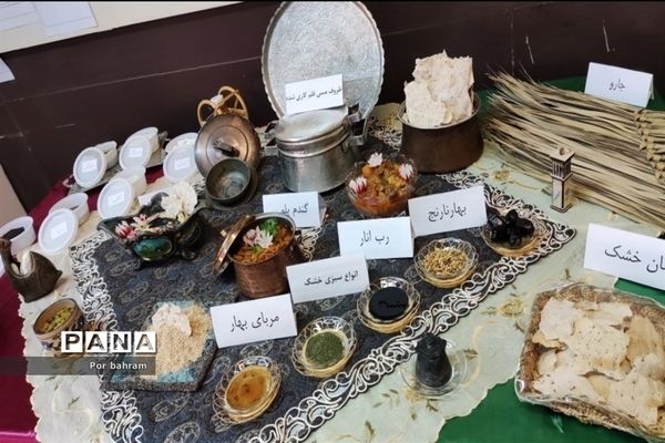 آیین‌های سرزمین من در دبستان سما ۳ ناحیه هفت مشهد مقدس در استان خراسان رضوی