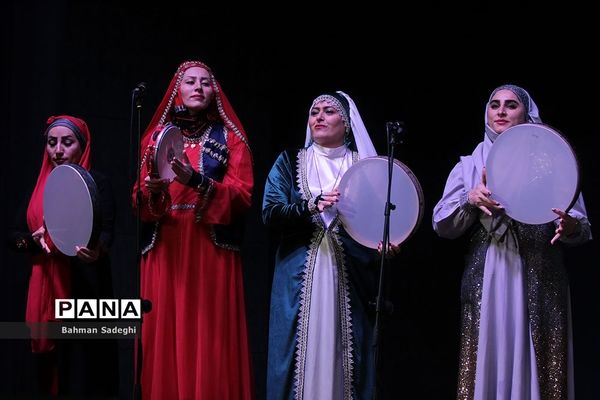 چهارمین روز از سی و هشتمین جشنواره موسیقی فجر