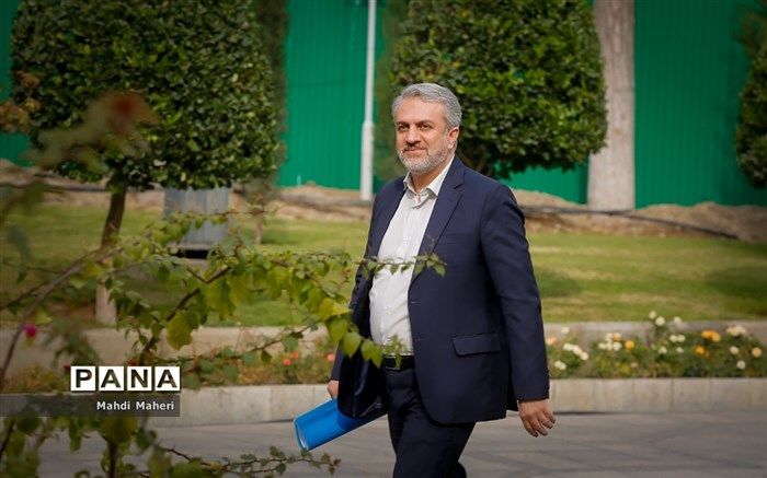 وزیر صمت از افزایش  ورود هیات‌های تجاری به ایران خبر داد