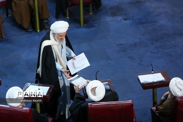 یازدهمین اجلاس مجلس خبرگان رهبری در دوره پنجم