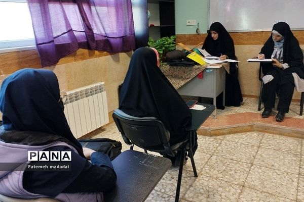 برگزاری مسابقات قرآن، عترت و نماز در بهارستان 2