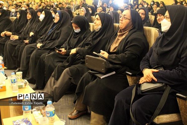 همایش فرهنگیان انقلابی استان سمنان