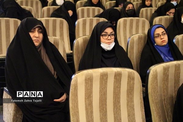 همایش فرهنگیان انقلابی استان سمنان