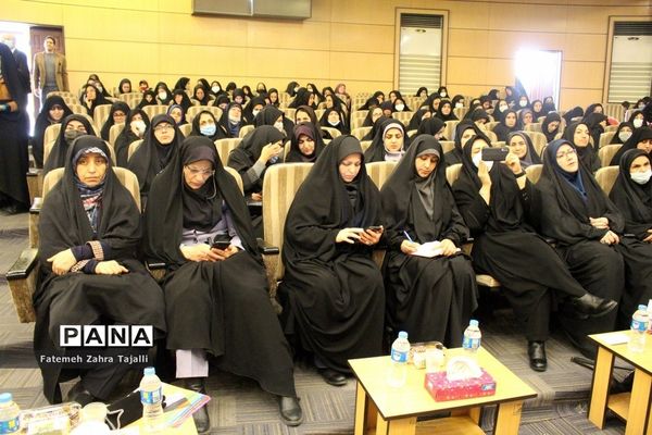 همایش فرهنگیان انقلابی استان سمنان