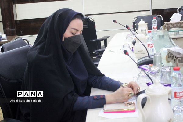 جلسه شورای برنامه‌ریزی و نظارت سازمان ملی تعلیم و تربیت کودک استان بوشهر